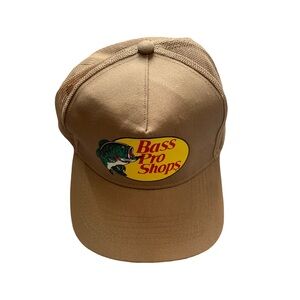 LIKE NEW Bass Pro Shops Trucker Hat Tan